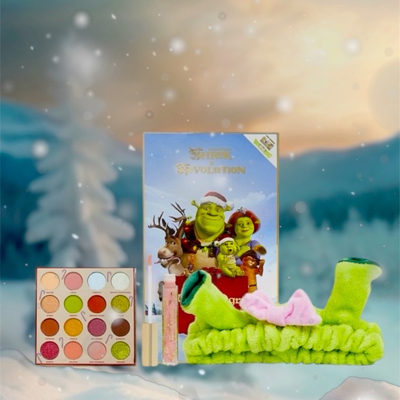 Revolution x Shrek Family Ogre Set - Picture 1 of 6